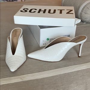 Schutz Charla Crocodile Mule in white